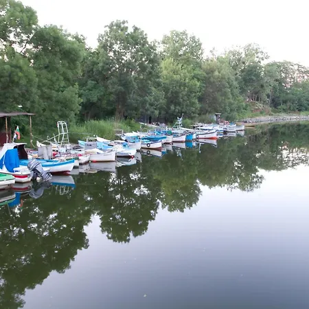 招待所 多比旅馆 3*