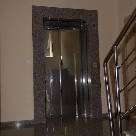 Dobi ゲストハウス 3*